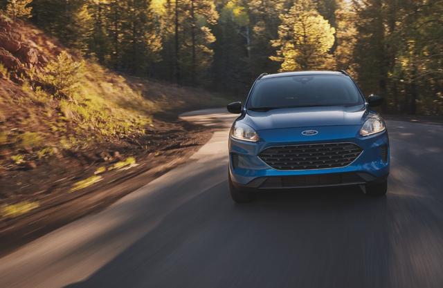 ford-escape-plug-in-hybrid-tax-credit-eligibility-getjerry