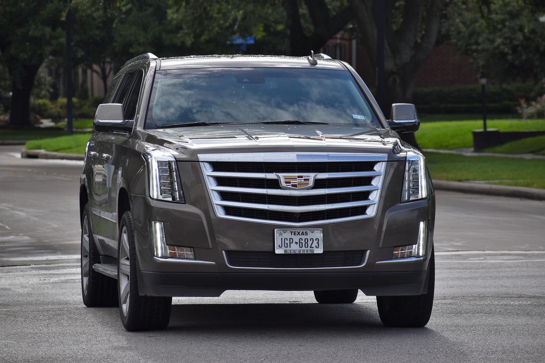 The 2021 Cadillac Escalade vs. the Chevy Tahoe A GM SUV FaceOff