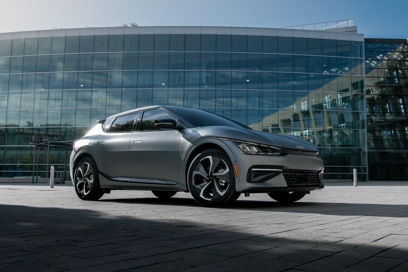 2022年起亚EV6是汽车制造商的第一辆汽车作为电动汽车的开发。