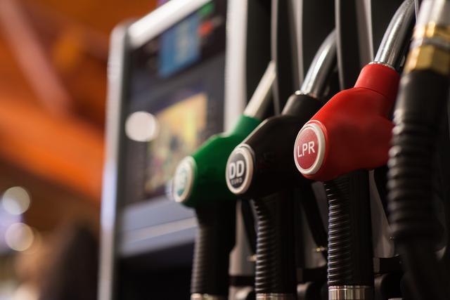 Gas stations have to offer useful services to stay profitable | Twenty20