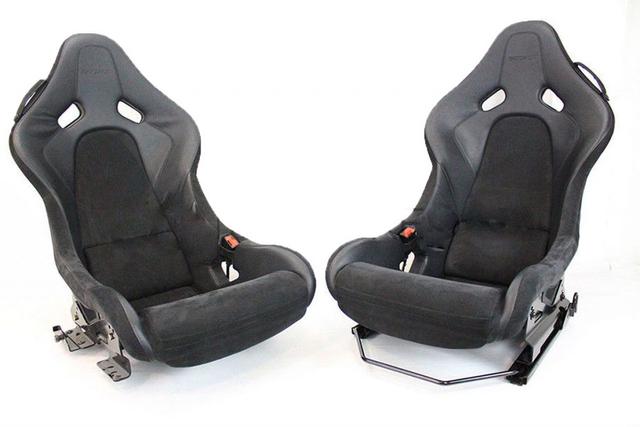 McLaren lightweight carbon fiber racing seat