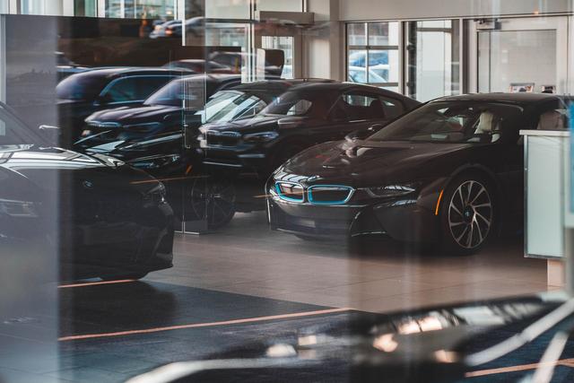 BMW-Dealership.jpg