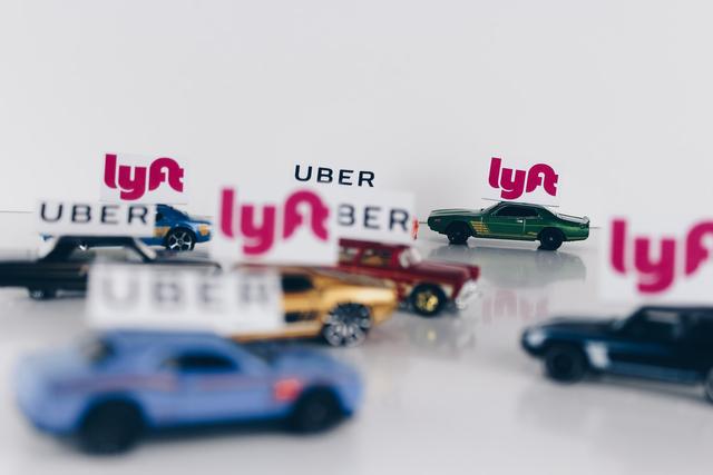 Uber-Lyft-Rideshare.jpg