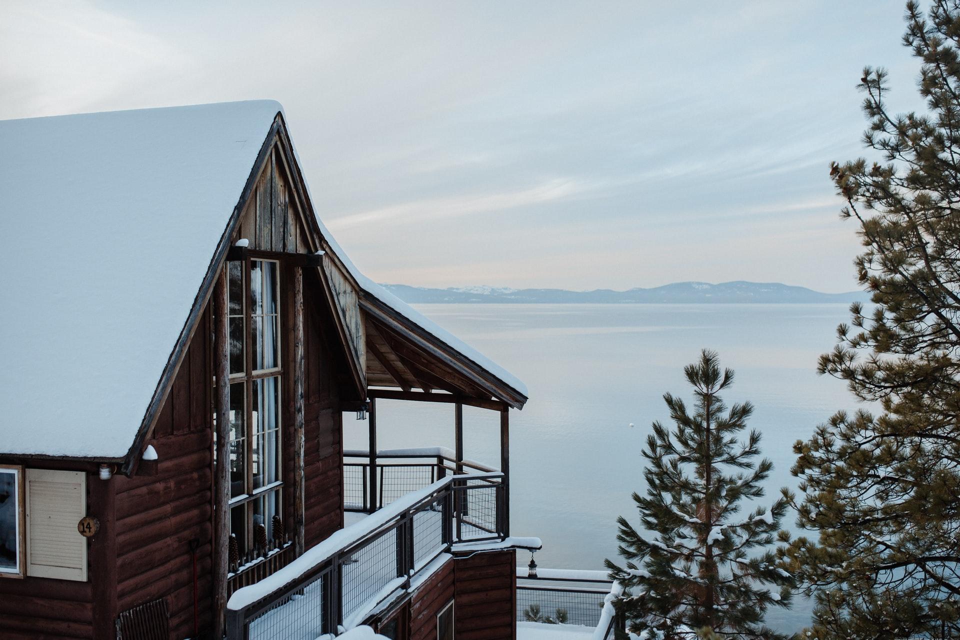 A snowy cabin in Lake Tahoe