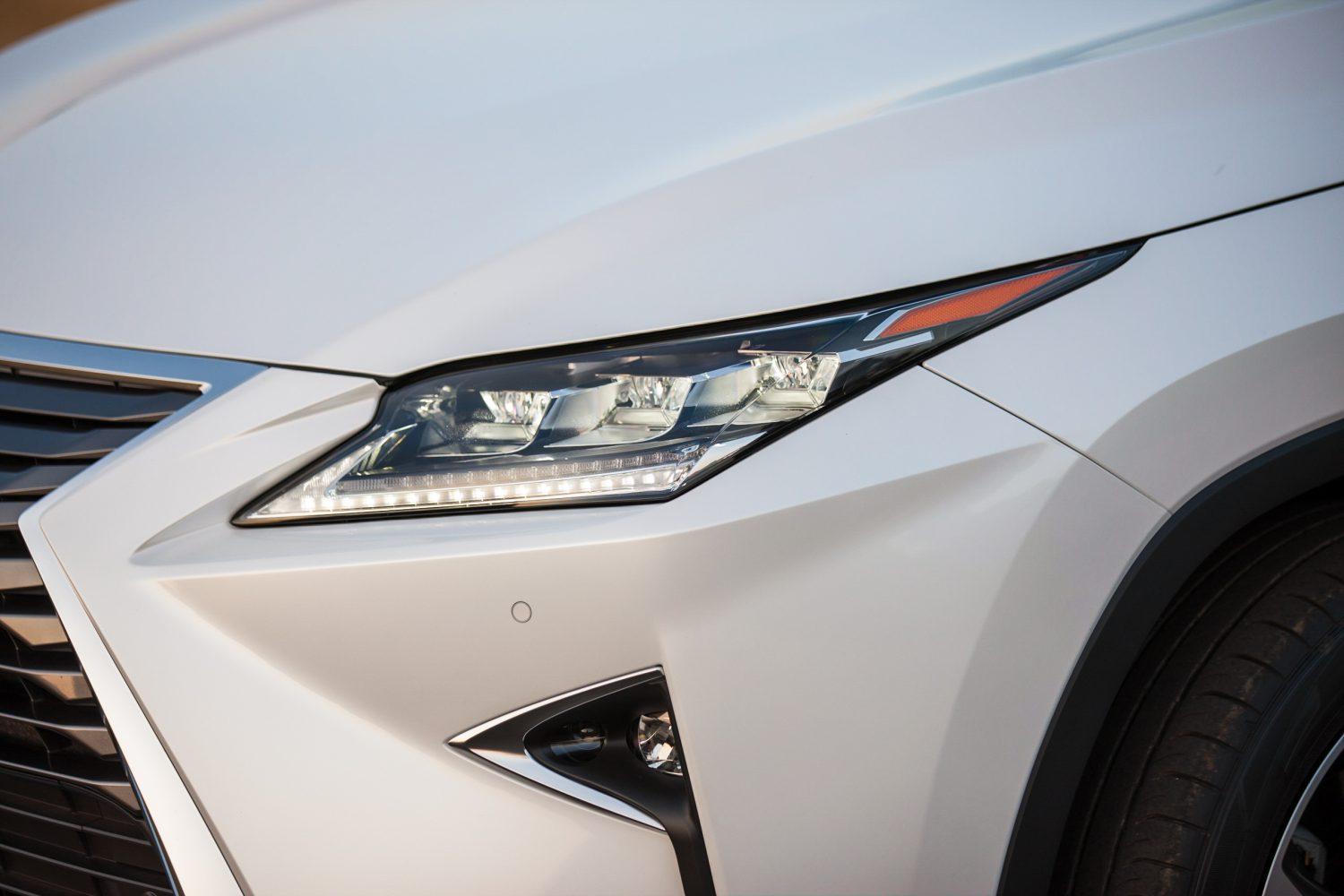 closeup of the front of a white 2018 Lexus RX 350