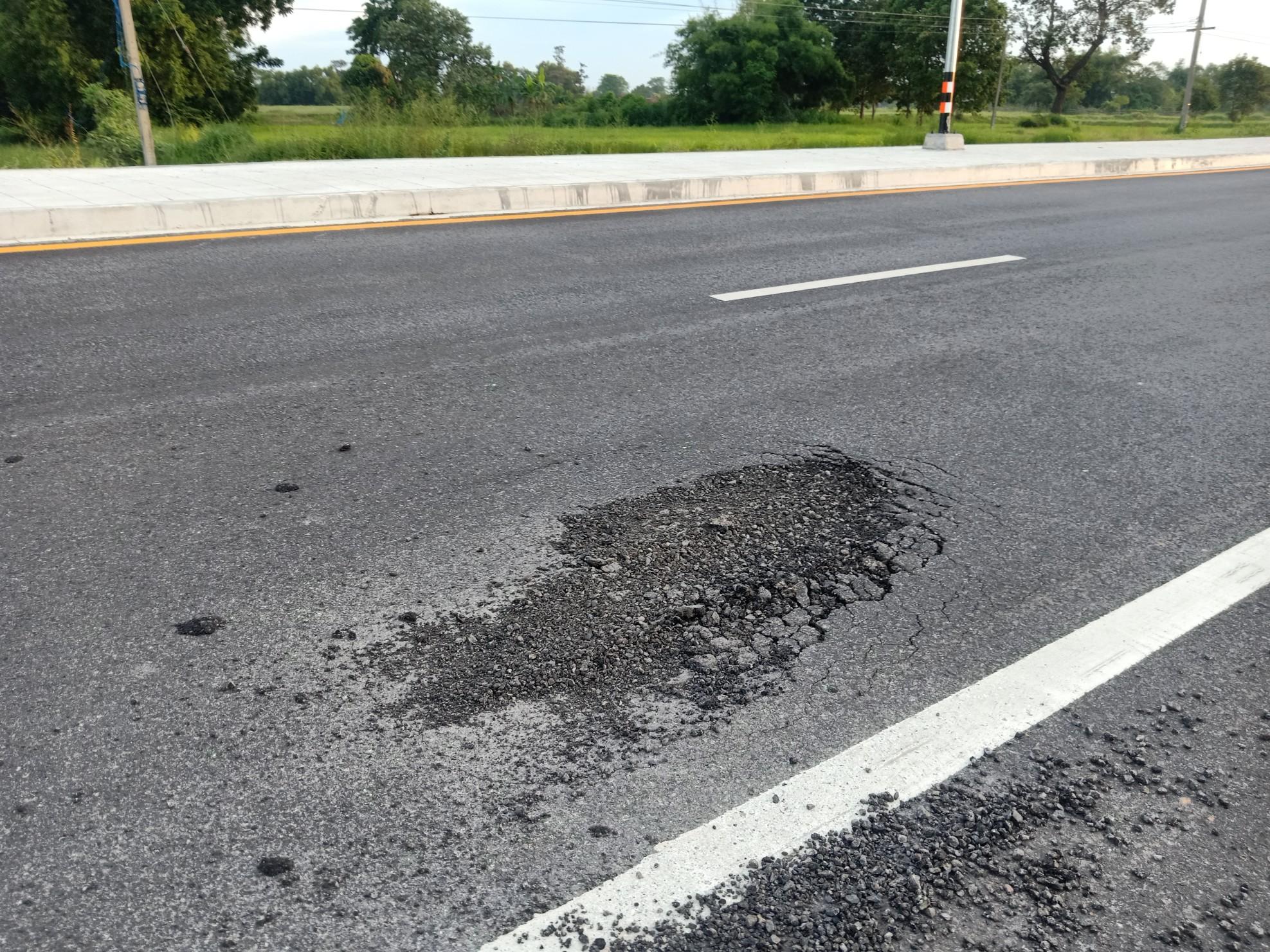 There are a few steps you can take to minimize your contact with potholes.
