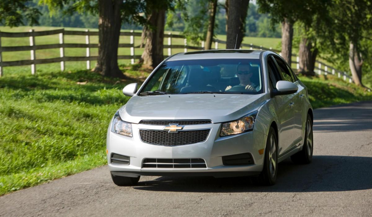 Though it didn’t make a splash at the time, the 2011 Cruze is one of the best compact cars of the early 2010s. 