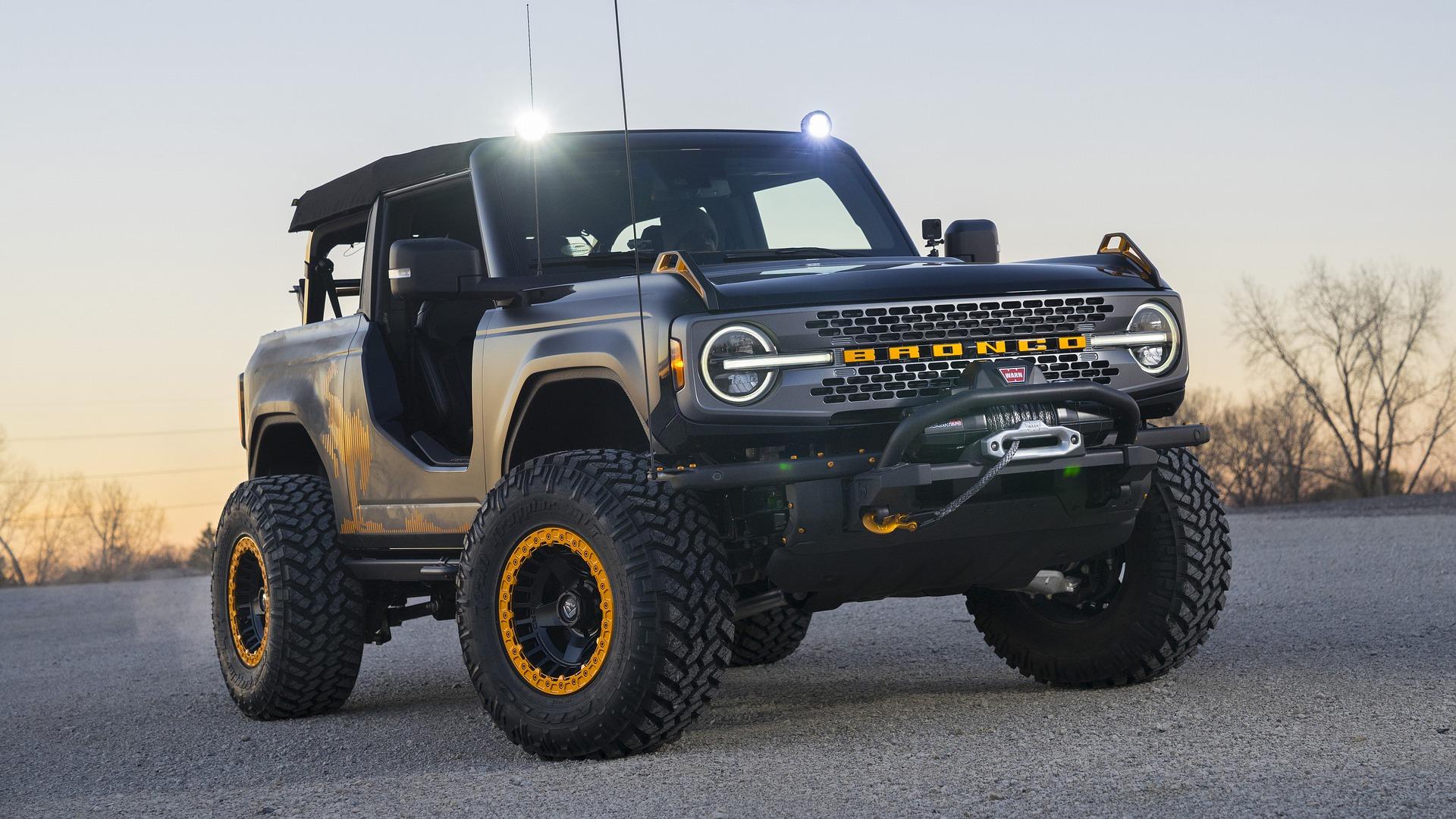 How do you decide between the Jeep Wrangler vs the Ford Bronco?