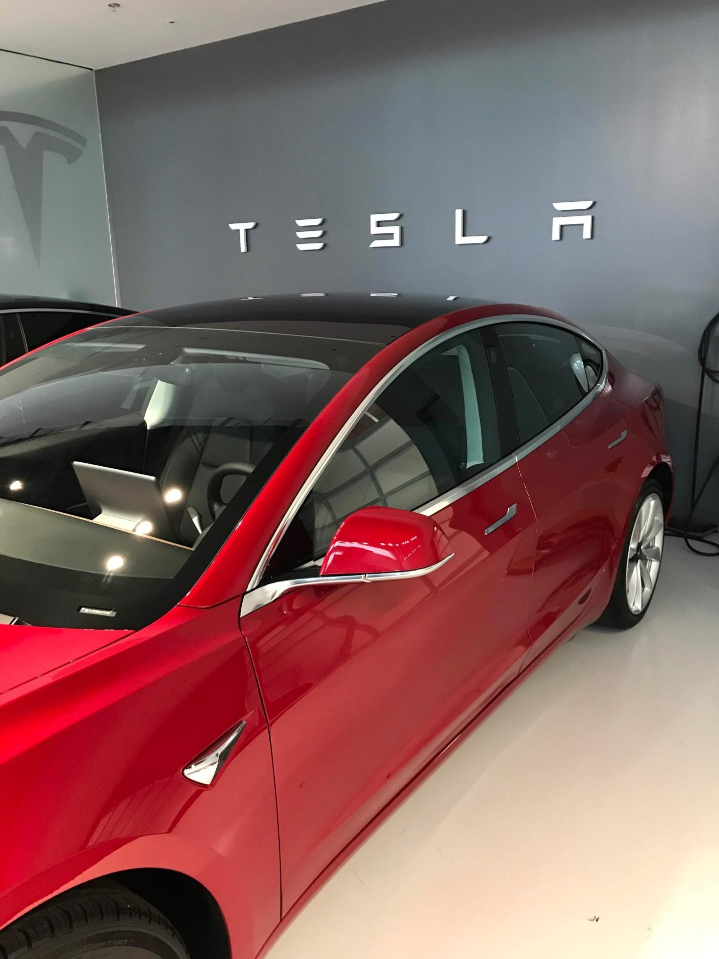 The Tesla Model 3 has been ranked number one on the Cars.com American-Made Index for 2021 | Twenty20