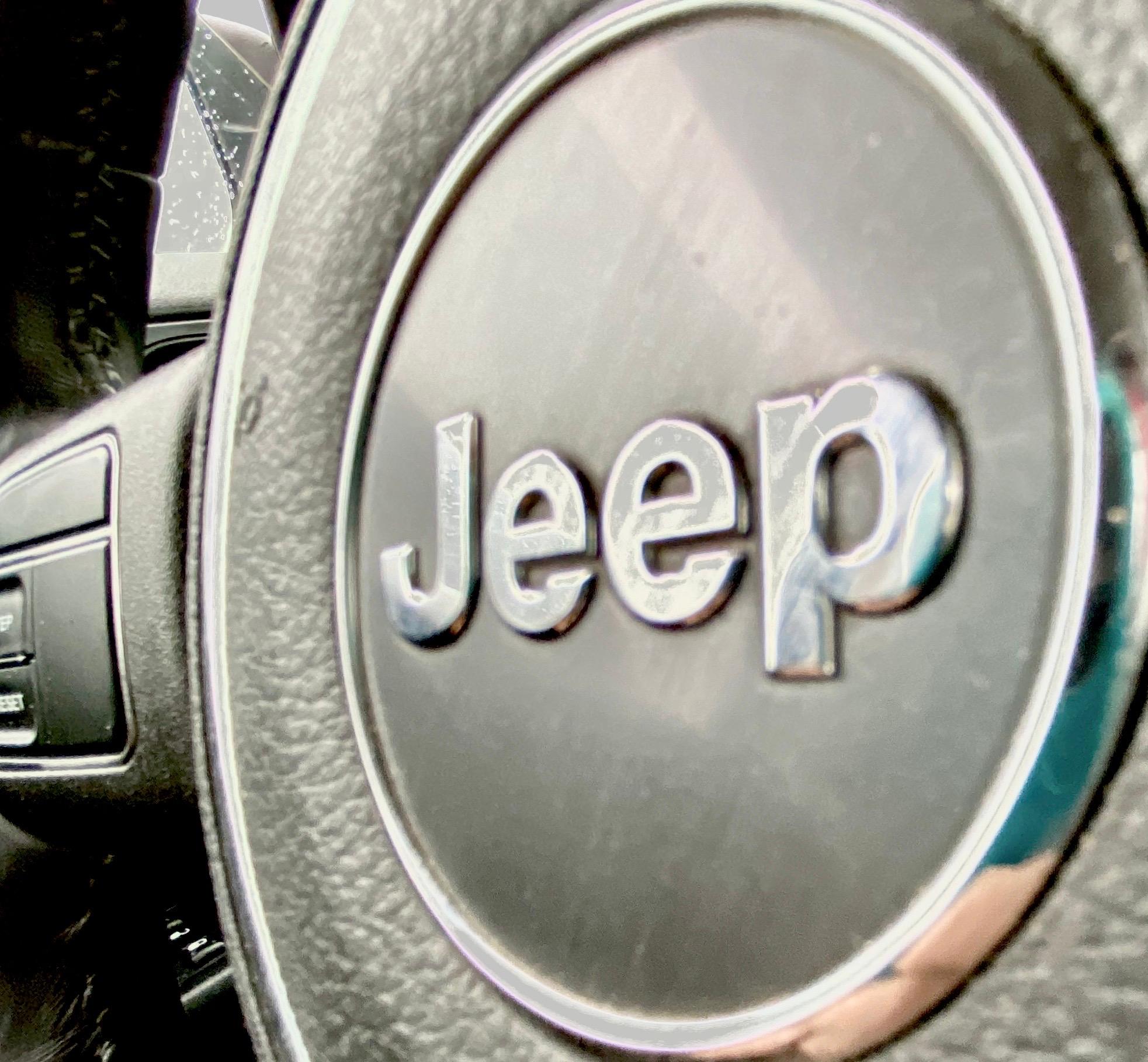 Jeep’s new 2022 Grand Cherokee could have a new engine.