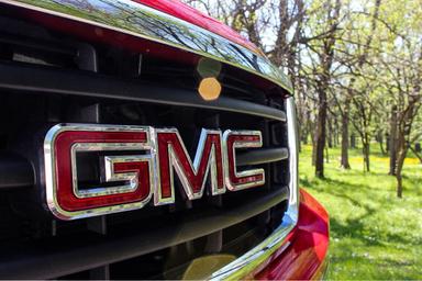 1662523223852 _many_chevy_silverado_and_gmc_sierra_models_have_been_recalled . . jpeg