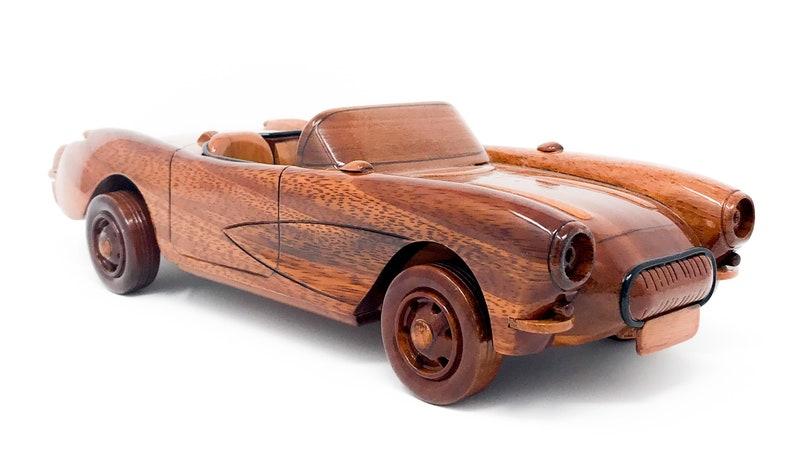 Corvette兑换木制模型